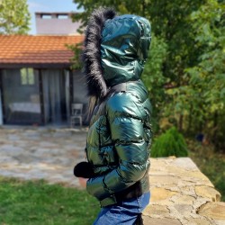 Дамско пухено яке с качулка, City Angels Jeans, тъмнозелен лак, 6827